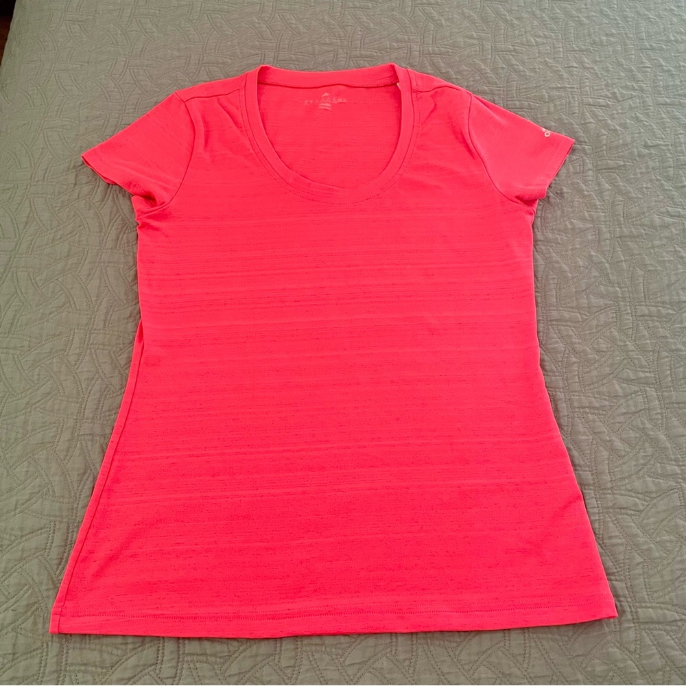 Adidas Climalite Women’s Athletic Tee Shirt Short Sleeves Scoop Neck Size M